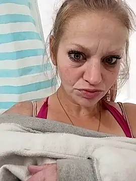 IrishGoddess69247 online show from January 2026 02:33:01 PM