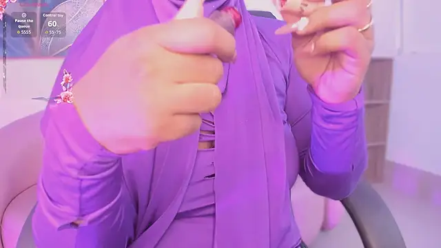 Snapshot of yasmin_elite chatting on March 2026 10:48:02 AM yasmin elite online show from March 2026 10:48:02 AM