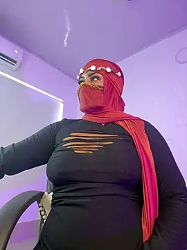 Snapshot of yasmin_elite chatting on April 2026 01:16:01 PM yasmin elite online show from April 2026 01:16:01 PM