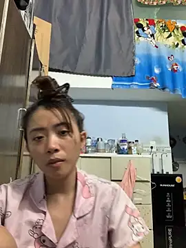 Minee1202 online show from April 2026 12:57:01 AM