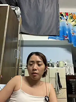 Minee1202 online show from May 2026 04:50:01 AM