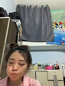 Minee1202 online show from May 2026 02:52:01 AM