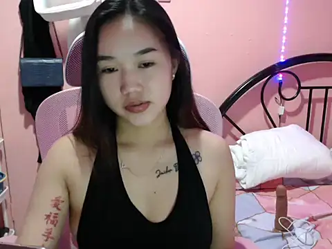 Snapshot of Wynxx chatting on October 2025 06:56:02 AM Wynxx online show from October 2025 06:56:02 AM