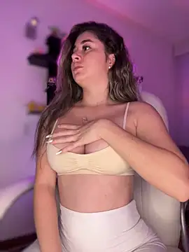 Snapshot of Sharon_07 chatting on March 2025 11:45:01 PM Sharon 07 online show from March 2025 11:45:01 PM