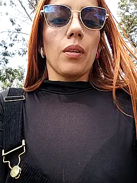 Alis xxx online show from October 2025 07:00:01 PM