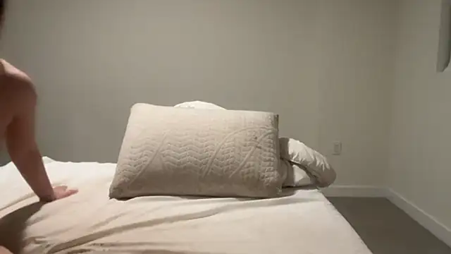 Snapshot of sweetgirl4everr chatting on September 2025 12:57:02 AM sweetgirl4everr online show from September 2025 12:57:02 AM