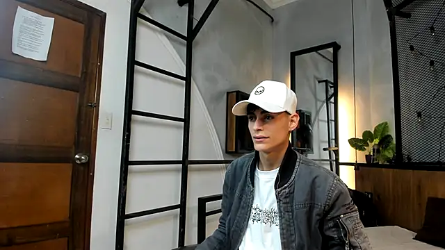 Dani mc1 online show from November 2025 11:43:01 AM