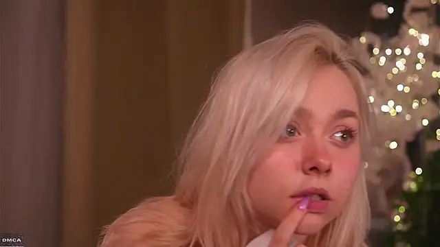 AccaCroyle online show from December 2025 08:49:02 PM