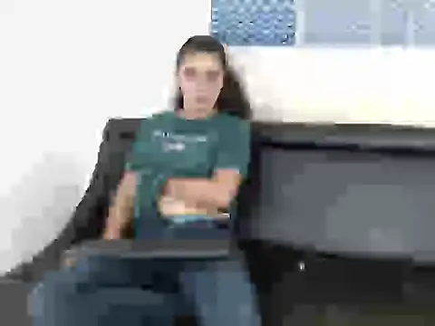 Snapshot of Arieeel_09 chatting on September 2025 04:19:01 PM Arieeel 09 online show from September 2025 04:19:01 PM