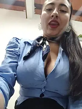 AMATISTA  16 online show from October 2025 12:38:01 PM