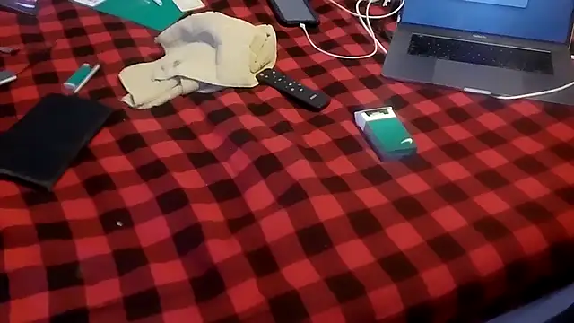 Snapshot of Triggerhappycj100 chatting on November 2025 05:40:01 AM Triggerhappycj100 online show from November 2025 05:40:01 AM