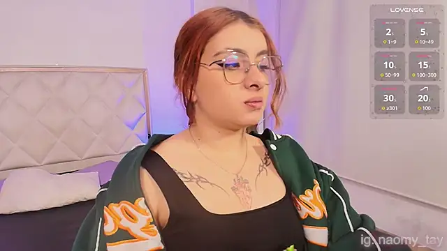 Naomy tay1 online show from October 2025 03:10:01 AM