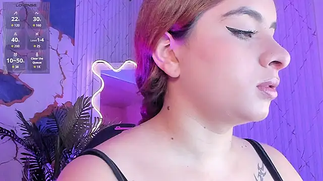 Naomy tay1 online show from May 2026 03:33:01 AM