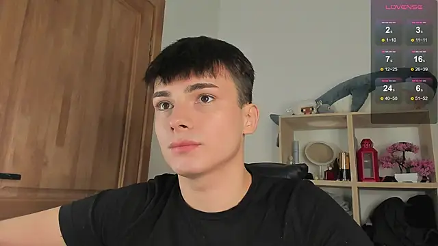 Snapshot of mystic_evan chatting on November 2025 10:22:02 PM mystic evan online show from November 2025 10:22:02 PM