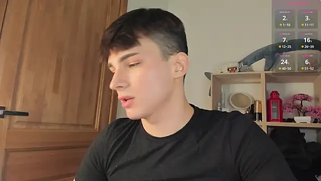 Snapshot of mystic_evan chatting on November 2025 06:10:02 PM mystic evan online show from November 2025 06:10:02 PM