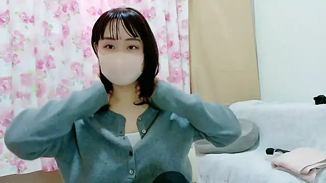 Snapshot of RenaFcup chatting on February 2026 05:08:02 AM RenaFcup online show from February 2026 05:08:02 AM