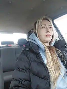 Reina Cummings online show from March 2026 06:08:01 AM