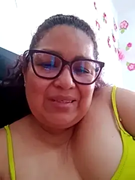 ladytropical1 online show from March 2026 08:47:01 PM