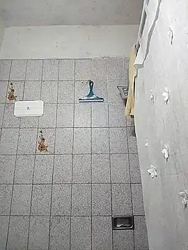 Auroraluna - online show from December 2025 12:29:01 AM