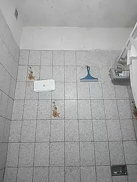 Auroraluna - online show from December 2025 11:23:01 PM