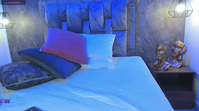 luna killari online show from October 2025 11:43:01 AM