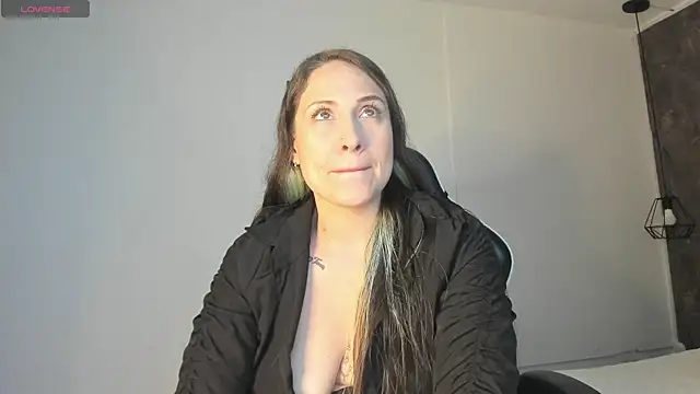 luna killari online show from October 2025 11:44:01 AM