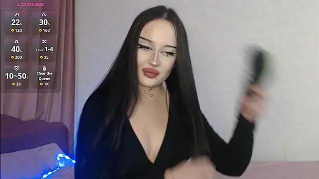 Snapshot of kari_meow chatting on October 2025 07:25:02 PM kari meow online show from October 2025 07:25:02 PM