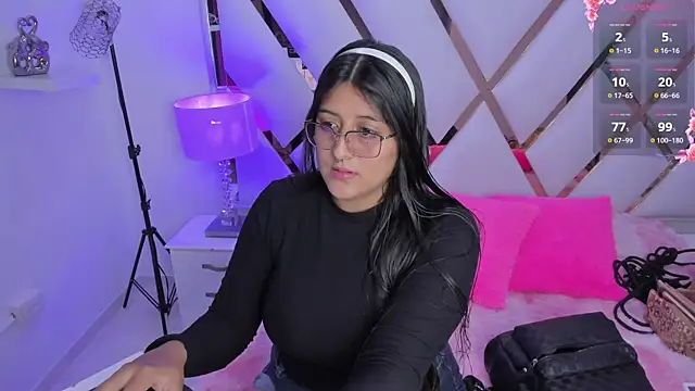 megann  up online show from November 2025 03:23:01 AM