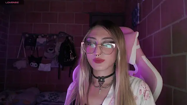 Andrea camilaaa online show from July 2026 07:34:01 AM