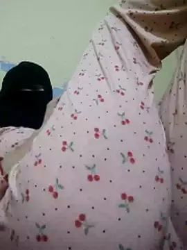 Snapshot of Dalo3a99sixi chatting on November 2025 11:14:01 PM Dalo3a99sixi online show from November 2025 11:14:01 PM