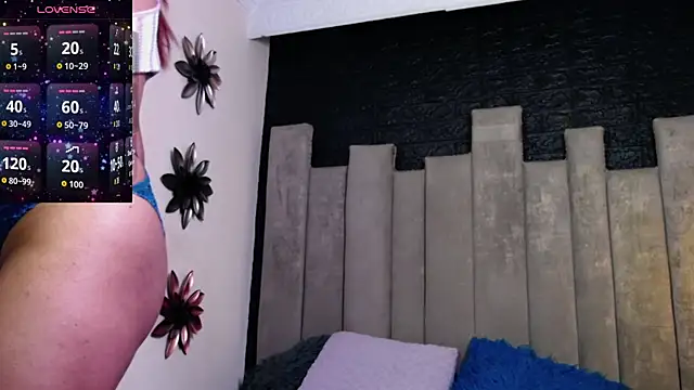 MisRoos online show from May 2026 02:25:01 PM