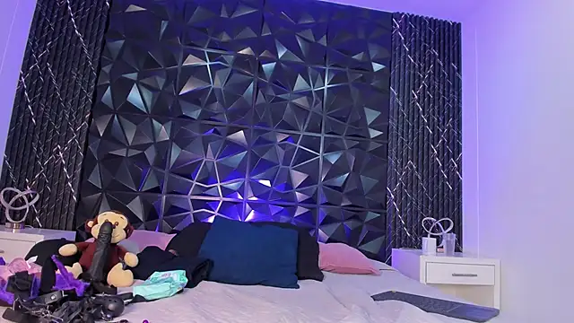 VictoriaSanz  online show from October 2025 05:27:02 AM