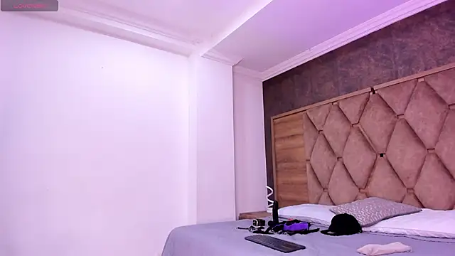 VictoriaSanz  online show from November 2025 06:16:02 AM