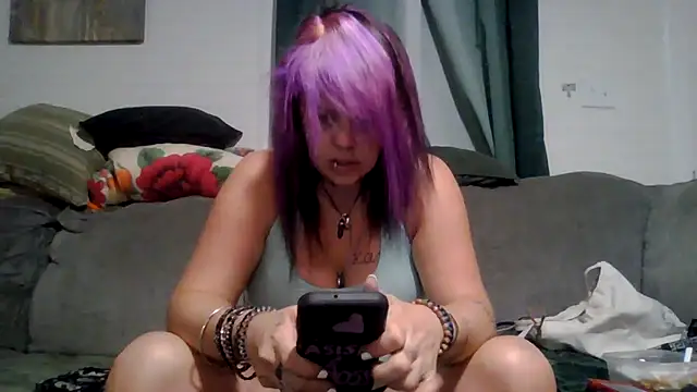 Snapshot of TWiSTYTheTwizted chatting on July 2026 11:42:01 PM TWiSTYTheTwizted online show from July 2026 11:42:01 PM