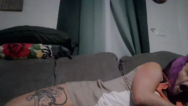 Snapshot of TWiSTYTheTwizted chatting on July 2026 11:27:02 AM TWiSTYTheTwizted online show from July 2026 11:27:02 AM