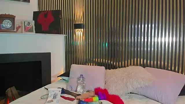 SyraPalmer online show from November 2025 03:18:02 AM