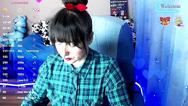 Snapshot of MilaRay chatting on February 2025 09:21:02 AM MilaRay online show from February 2025 09:21:02 AM