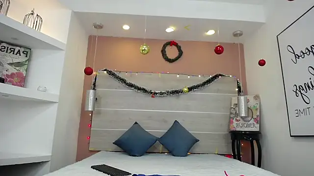 AlexandraCambell online show from December 2025 11:36:02 AM