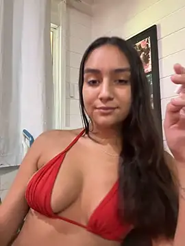 hannahhotwife online show from April 2026 04:55:02 PM