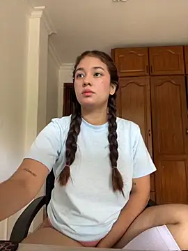 Snapshot of lana_rousse01 chatting on October 2025 02:25:02 PM lana rousse01 online show from October 2025 02:25:02 PM