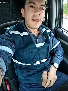 Snapshot of Blackaxes chatting on November 2025 10:30:01 PM Blackaxes online show from November 2025 10:30:01 PM