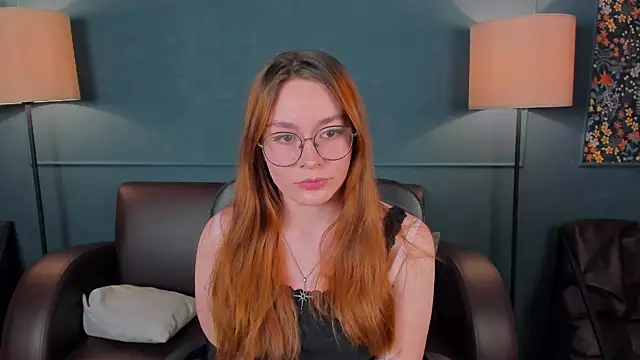 LanaAirlie online show from October 2025 03:29:01 AM