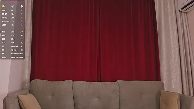 EnricaElis online show from July 2026 07:39:01 PM