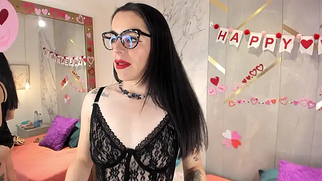 IsisNoir online show from February 2026 12:34:02 PM