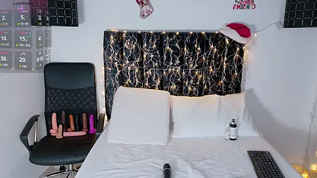 evvaa moon69 online show from December 2025 12:34:02 PM