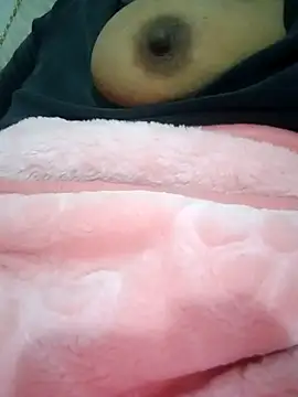 Snapshot of Simita12 chatting on February 2026 01:26:01 AM Simita12 online show from February 2026 01:26:01 AM