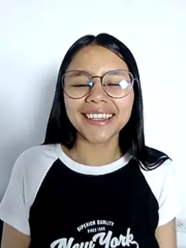 SofieLove 01 online show from February 2026 08:02:01 AM