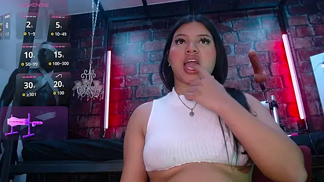 MariyaNovaki online show from September 2025 12:27:02 PM