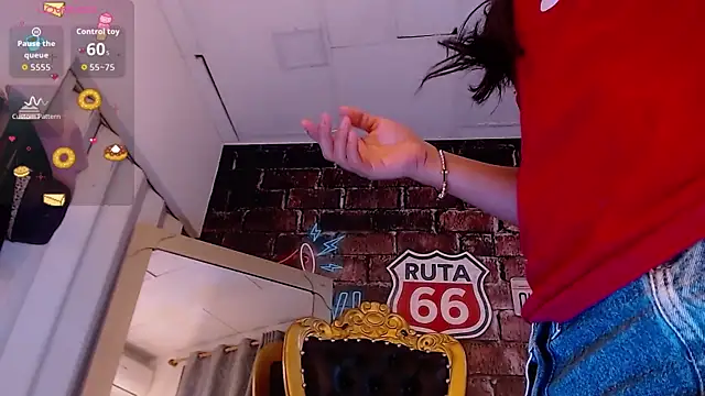 MariyaNovaki online show from October 2025 12:13:02 PM