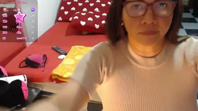 hiilarybrown online show from February 2026 01:26:02 AM